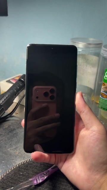 OnePlus 13 256GB Trắng fullbox. Mua bán Điện thoại tại Thành phố Thủ Đức Tp Hồ Chí Minh được đăng bởi Hoàng Phi hình 1