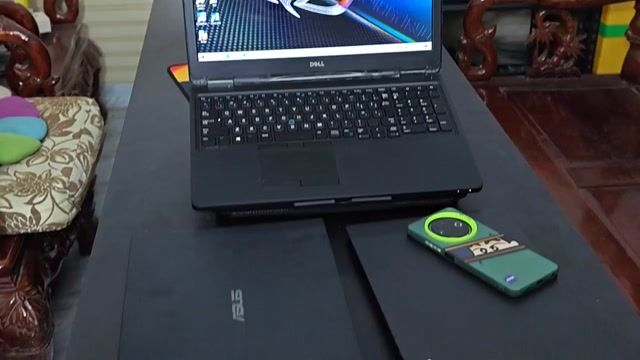 Laptop Gaming Dell Latitude E5550 i5-5500 15 inch. Mua bán Laptop tại Huyện Bình Chánh Tp Hồ Chí Minh được đăng bởi Tý Cầm Đồ hình 1