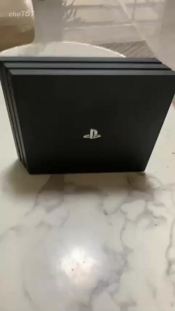 Sony PlayStation 4 Pro 1TB Đen nhám + 2 tay bấm. Mua bán Thiết bị chơi game tại Thành phố Thủ Dầu Một Bình Dương được đăng bởi Lê Thị Tiên hình 1