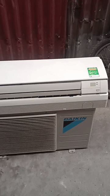 Điều hòa Daikin thái 9000 BTU. Mua bán Máy lạnh, điều hoà tại Quận Hoàn Kiếm Hà Nội được đăng bởi e lê 286 nguyễn xiển hình 1