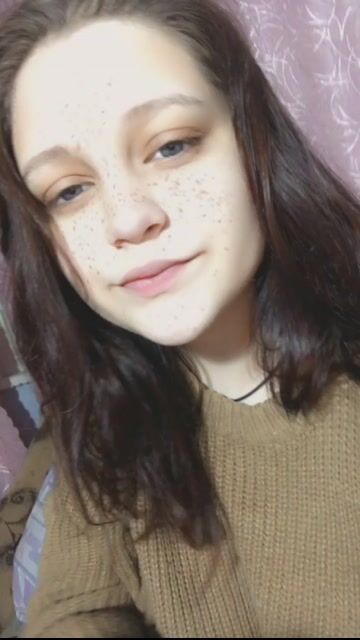 Model - Emily_Mills bigboobs