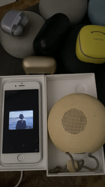 Loa Bluetooth Kem Âm thanh sống động. Mua bán Tivi, Âm thanh tại Quận Tân Bình Tp Hồ Chí Minh được đăng bởi Phạm Nguyễn hình 1