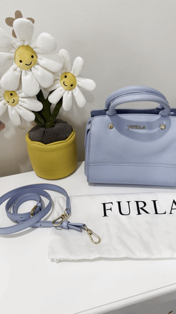 Túi xách Furla Nữ Xanh baby 90%. Mua bán Túi xách tại Thành phố Thủ Đức Tp Hồ Chí Minh được đăng bởi Vũ Khánh Vy hình 1