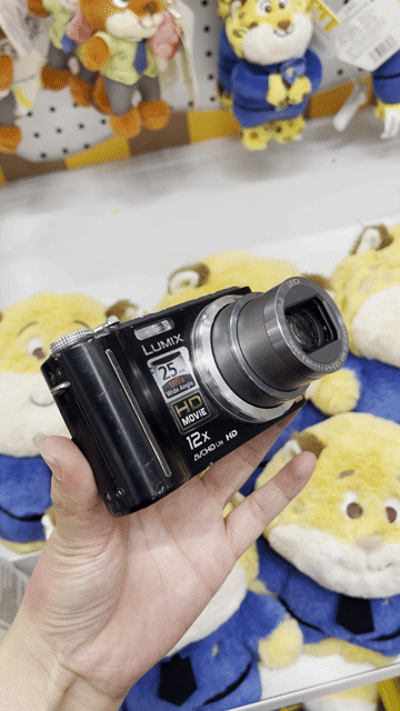 Máy ảnh Lumix zs3 giá rẻ. Mua bán Máy ảnh, Máy quay tại Thành phố Thủ Đức Tp Hồ Chí Minh được đăng bởi QA hình 1