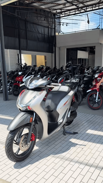 Sh 160 abs 2023 như mới.. Mua bán Xe máy tại Quận Ô Môn Cần Thơ được đăng bởi Trần Tùng hình 1