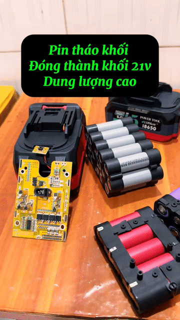 Pin sạc 21V 4ah. Mua bán Đồ chuyên dụng, Giống nuôi trồng tại Huyện Châu Thành Bến Tre được đăng bởi Văn thanh hình 1