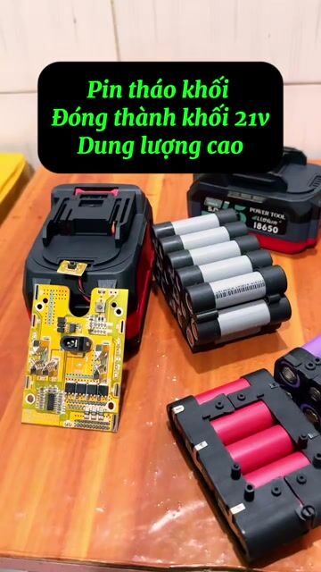 Pin sạc 21V 4ah. Mua bán Đồ chuyên dụng, Giống nuôi trồng tại Huyện Châu Thành Bến Tre được đăng bởi Văn thanh hình 1