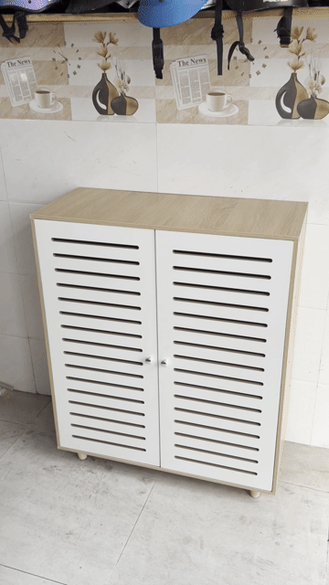 Tủ giày dép gỗ vân gỗ trắng. Mua bán Tủ, kệ gia đình tại Quận 4 Tp Hồ Chí Minh được đăng bởi NỘI THẤT VĂN PHÒNG  hình 1