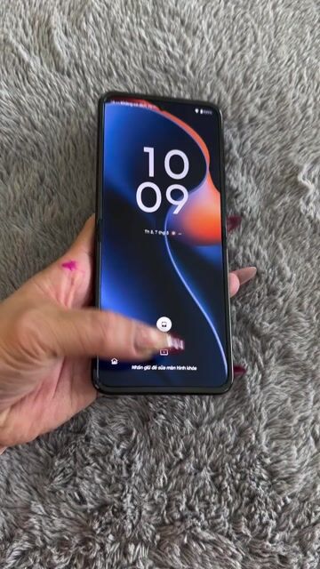 Motorola Razr 60 2Sim ram 8/256GB. Xanh Đen. Mua bán Điện thoại tại Quận Bình Tân Tp Hồ Chí Minh được đăng bởi Hoàng Anh hình 1