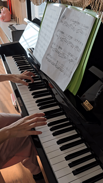 Đàn Piano Atlas Đen. Mua bán Nhạc cụ tại Quận Cầu Giấy Hà Nội được đăng bởi Tra Ng hình 1