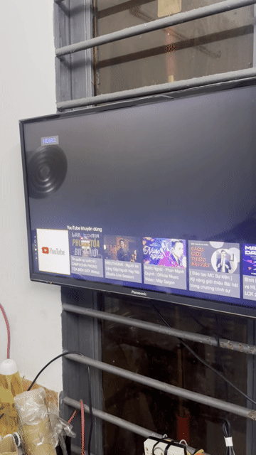 Tivi Panasonic 32 inch sọc màn hình. Mua bán Tivi, Âm thanh tại Quận 7 Tp Hồ Chí Minh được đăng bởi Trần Tiền hình 1