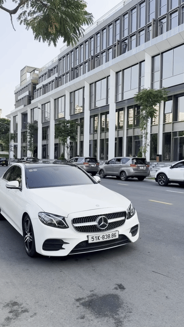 Mercedes-Benz E300 AMG 2017 Trắng. Mua bán Ô tô tại Quận 11 Tp Hồ Chí Minh được đăng bởi Minh 45678 hình 1