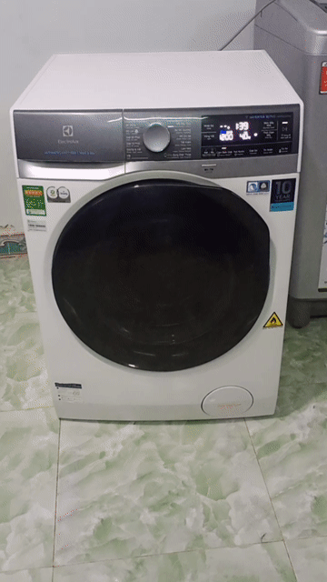 Máy giặt sấy Electrolux 10kg/7kg INVERTER zin đẹp . Mua bán Máy giặt tại Thành phố Thủ Đức Tp Hồ Chí Minh được đăng bởi LÊ DƯƠNG 87 hình 1