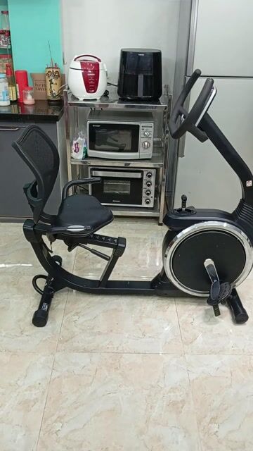 🔴 Xe đạp thể dục trong nhà nội địa Nhật đẹp 90%. Mua bán Đồ thể thao, Dã ngoại tại Quận Tân Bình Tp Hồ Chí Minh được đăng bởi Lam huu quang hình 1