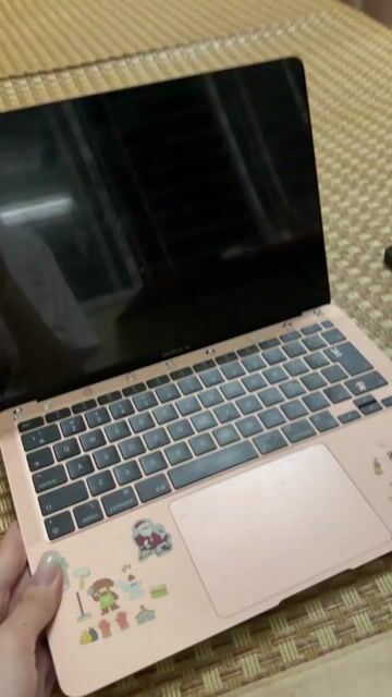 Apple MacBook Air M1 Vàng hồng. Mua bán Laptop tại Quận Đống Đa Hà Nội được đăng bởi Nguyen Tinh hình 1