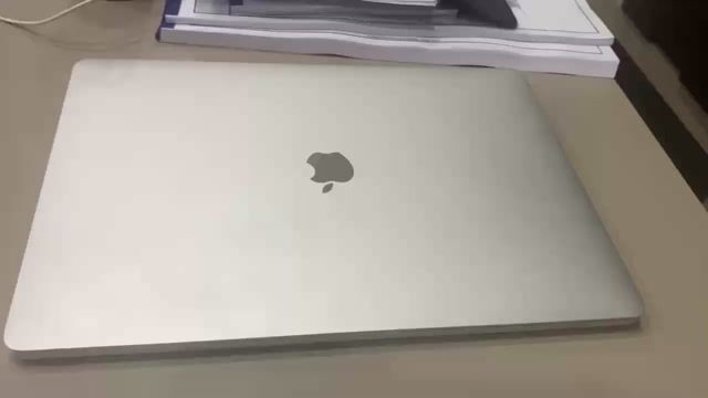 Apple MacBook Pro - 16inch/i7/16GB/500GB. Mua bán Laptop tại Quận Tân Bình Tp Hồ Chí Minh được đăng bởi Bán hàng hình 1