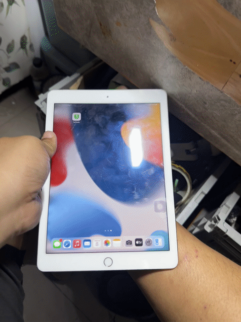 ipad Air 2 dùng chống cháy ngon !!!. Mua bán Máy tính bảng tại Quận Phú Nhuận Tp Hồ Chí Minh được đăng bởi Tấn hình 1
