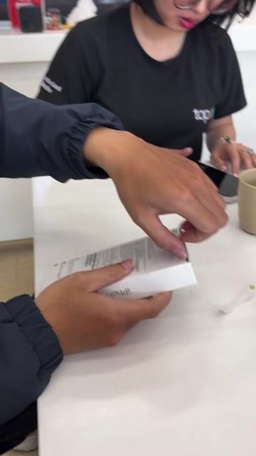 Apple iPhone 17 256GB Xanh lá vừa đập hộp. Mua bán Điện thoại tại Thành phố Nha Trang Khánh Hòa được đăng bởi Lê An hình 1