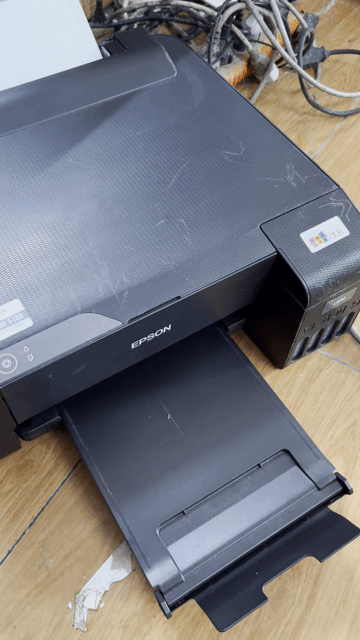 Máy in Epson L1210 Đen Gần như mới. Mua bán Đồ dùng văn phòng tại Quận Thanh Xuân Hà Nội được đăng bởi máy in cũ giá rẻ hình 1
