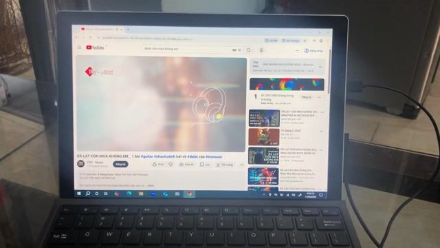 Surface Pro 5. Mua bán Laptop tại Quận Liên Chiểu Đà Nẵng được đăng bởi Anh Sỹ hình 1
