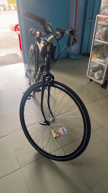 Xe đạp thể thao Xanh đã sử dụng. Mua bán Xe đạp tại Thành phố Sóc Trăng Sóc Trăng được đăng bởi Điện Thoại Sóc Trăng 027 hình 1