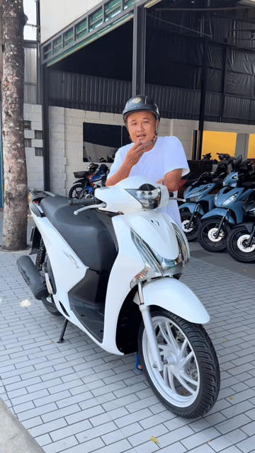 Honda SH 125 2015 Trắng. Mua bán Xe máy tại Quận Ô Môn Cần Thơ được đăng bởi Trần Tùng hình 1