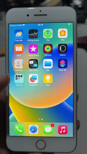iPhone 8 Plus 64GB Bạc 99%. Mua bán Điện thoại tại Thành phố Buôn Ma Thuột Đắk Lắk được đăng bởi Tran Thanh hình 1