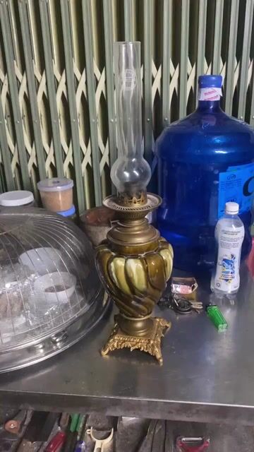 Đèn dầu Đồng Pháp 50cm. Mua bán Đồ sưu tầm, đồ cổ tại Quận Bắc Từ Liêm Hà Nội được đăng bởi Thổ Cư Chất hình 1