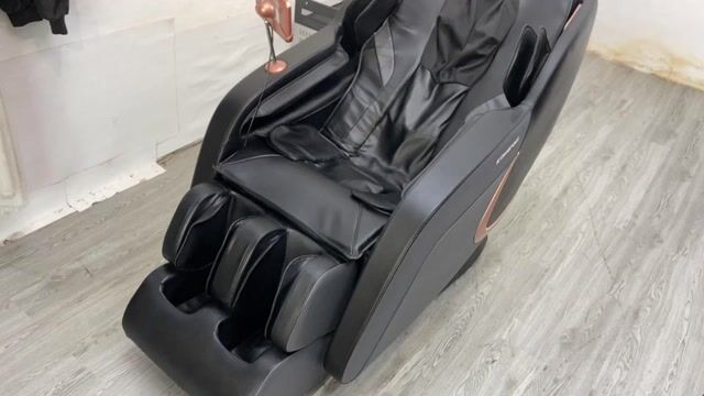 Ghế massage Kingsport G4 xài  vài lần. mới 99%. Mua bán Bàn ghế tại Huyện Châu Thành Bến Tre được đăng bởi MỘNG AUDIO Bến Tre hình 1