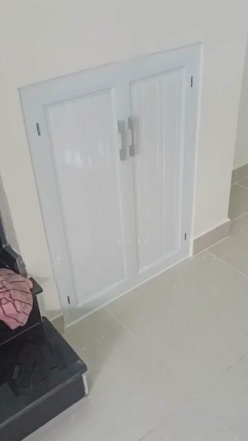 Tủ bếp nhôm kính nhiều màu. Mua bán Tủ, kệ gia đình tại Quận Bình Thạnh Tp Hồ Chí Minh được đăng bởi  quang vinh hình 1