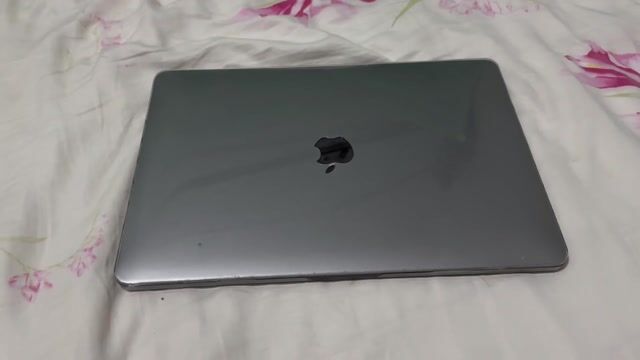 Apple MacBook Pro 2020 i5 13.3 inch 8GB/256GB. Mua bán Laptop tại Quận Cầu Giấy Hà Nội được đăng bởi Hoàng Nam hình 1