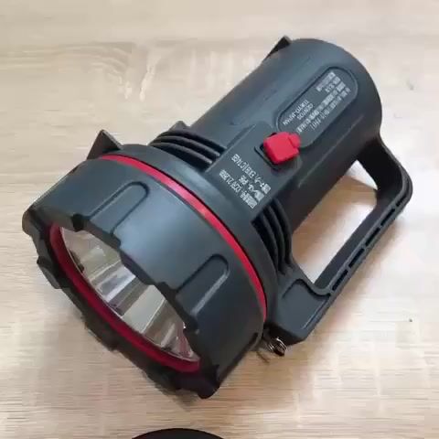 Đèn pin GENTOS Nhật Bản Xám. Mua bán Đèn tại Thành phố Dĩ An Bình Dương được đăng bởi Đào Thị Quỳnh Như hình 1