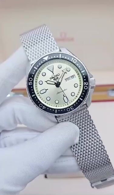 Đồng hồ Seiko 5 Automatic Nam. Mua bán Đồng hồ tại Quận Cẩm Lệ Đà Nẵng được đăng bởi Lorencia Xách Tay hình 1