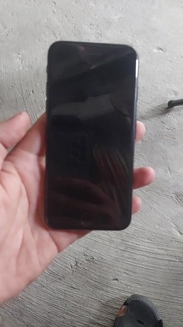 Apple iPhone 7 Đen 32G. Mua bán Điện thoại tại Quận Tân Phú Tp Hồ Chí Minh được đăng bởi Minh Minh hình 1