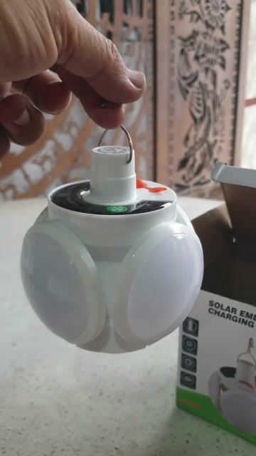 Đèn năng lượng mặt trời Trắng. Mua bán Đèn tại Thị xã Bến Cát Bình Dương được đăng bởi Vũ Quốc Sử hình 1