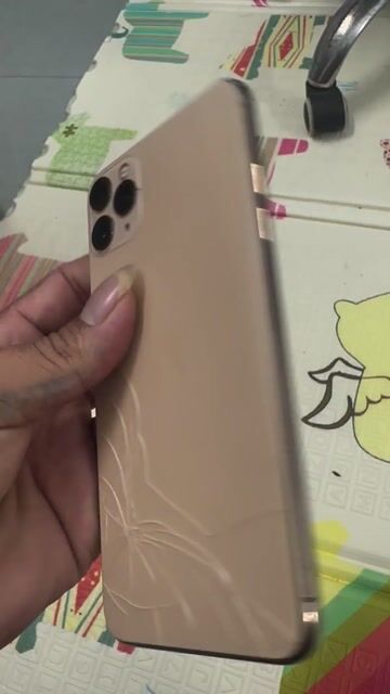 Apple iPhone 11 Pro Max 64GB Vàng. Mua bán Điện thoại tại Huyện Đông Anh Hà Nội được đăng bởi oăn chu chuy hình 1