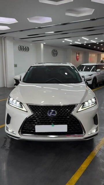 Lexus RX450H 2022 nhập Nhật còn thương lượng. Mua bán Ô tô tại Thành phố Thủ Đức Tp Hồ Chí Minh được đăng bởi Bá Lộc hình 1
