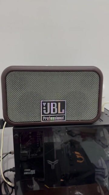 Loa Bluetooth JBL Nâu 100W pin Hơn 1 ngày. Mua bán Tivi, Âm thanh tại Quận Tân Bình Tp Hồ Chí Minh được đăng bởi trần thanh tân hình 1