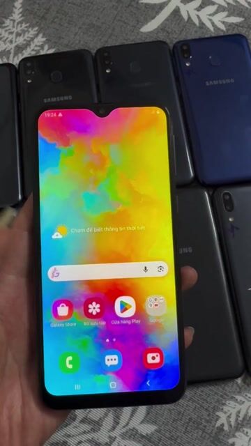 Samsung M20 Đen, Xanh Đã sử dụng. Mua bán Điện thoại tại Quận Ba Đình Hà Nội được đăng bởi NGUYỄN LUYỆN Mobile hình 1