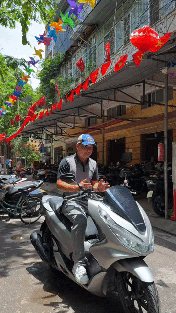 Honda PCX150 2019 Bạc Nhám 29F1 Đẹp Nguyên Bản. Mua bán Xe máy tại Quận Ba Đình Hà Nội được đăng bởi Xe Máy Nam Thi hình 1