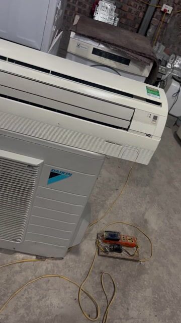 Điều hòa Daikin 24000 BTU. Mua bán Máy lạnh, điều hoà tại Quận Hai Bà Trưng Hà Nội được đăng bởi e lê 286 nguyễn xiển hình 1