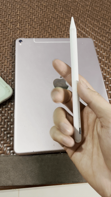 Apple iPad Pro 9.7 bản dùng cả sim 4G và Wifi. Mua bán Máy tính bảng tại Huyện Phú Riềng Bình Phước được đăng bởi Lousis Chen hình 1