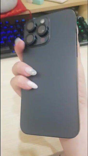 Apple iPhone 15 Pro Max 256GB Xám. Mua bán Điện thoại tại Quận Bình Tân Tp Hồ Chí Minh được đăng bởi Diễm My hình 1