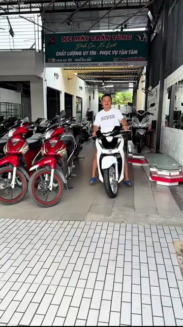 Honda SH 160 ABS 2025 Trắng. Mua bán Xe máy tại Quận Ô Môn Cần Thơ được đăng bởi Trần Tùng hình 1