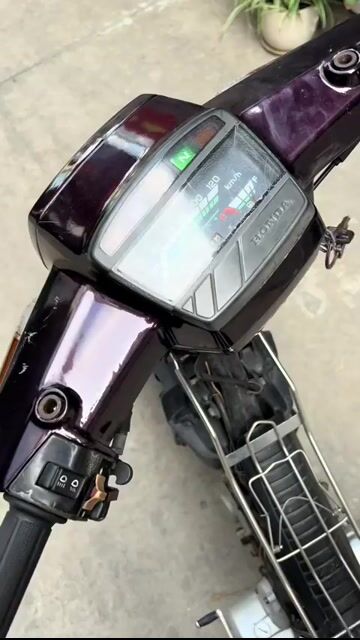 Honda Dream Thái màu Tím. Mua bán Xe máy tại Quận 12 Tp Hồ Chí Minh được đăng bởi Hoàng Phúc  hình 1