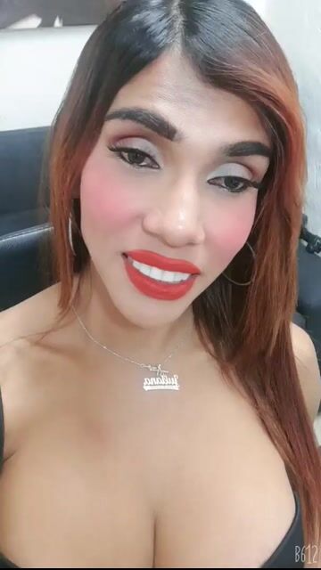 Model - SEXY_DOLL_TS fuck