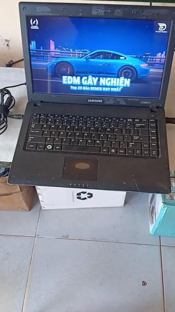 Samsung Laptop Core i5 Đen. Mua bán Laptop tại Thành phố Buôn Ma Thuột Đắk Lắk được đăng bởi trương mạnh hình 1