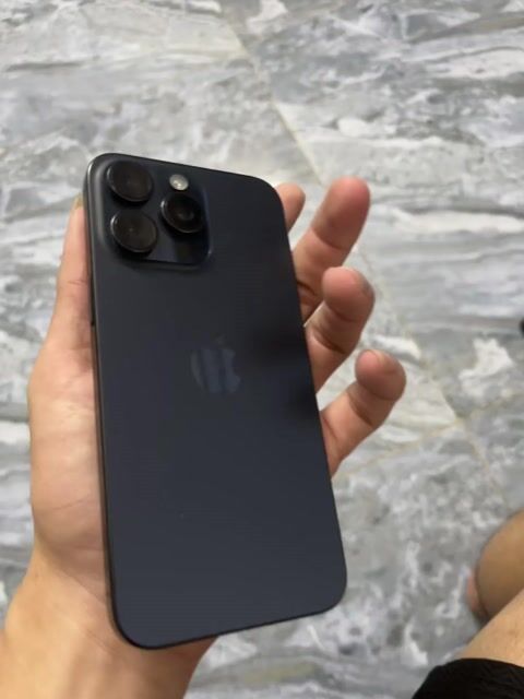 iPhone 15 Pro Max 256GB Bản Quốc Tế in box zl em. Mua bán Điện thoại tại Huyện Quỳnh Lưu Nghệ An được đăng bởi Yêu EDM hình 1