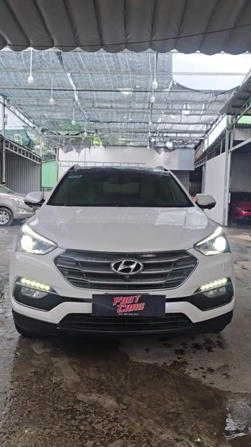 Hyundai Santafe 2016 2.4L 4WD,máy xăng, màu trắng. Mua bán Ô tô tại Quận Bình Tân Tp Hồ Chí Minh được đăng bởi Son Do hình 1