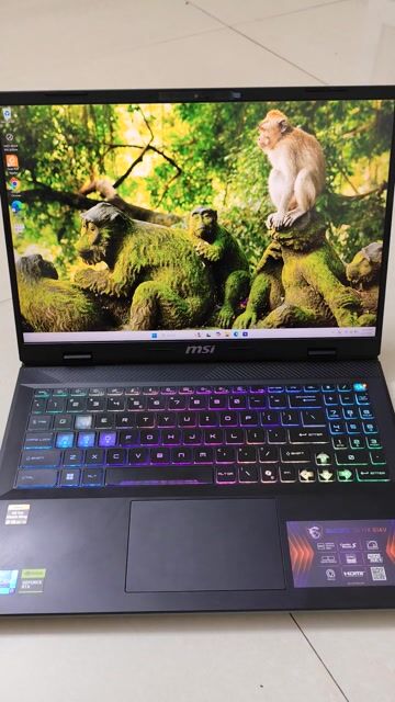 MSI Sword 16HX B14VFKG RTX4060 32GB/1TB. Mua bán Laptop tại Huyện Gia Lâm Hà Nội được đăng bởi hoa cat hình 1